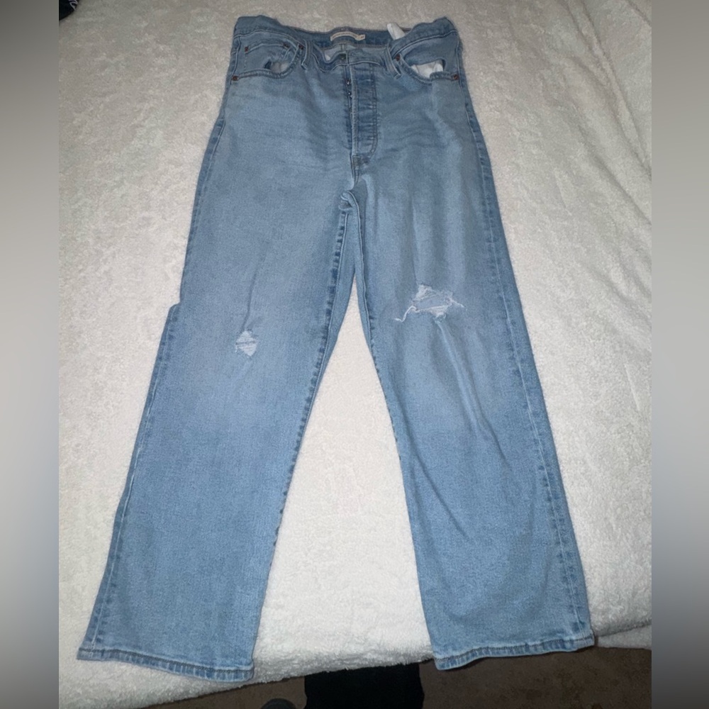 Levi’s Ribcage Straight Ankle Jeans (Women’s)